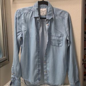 Chambray Long sleeve Button Down